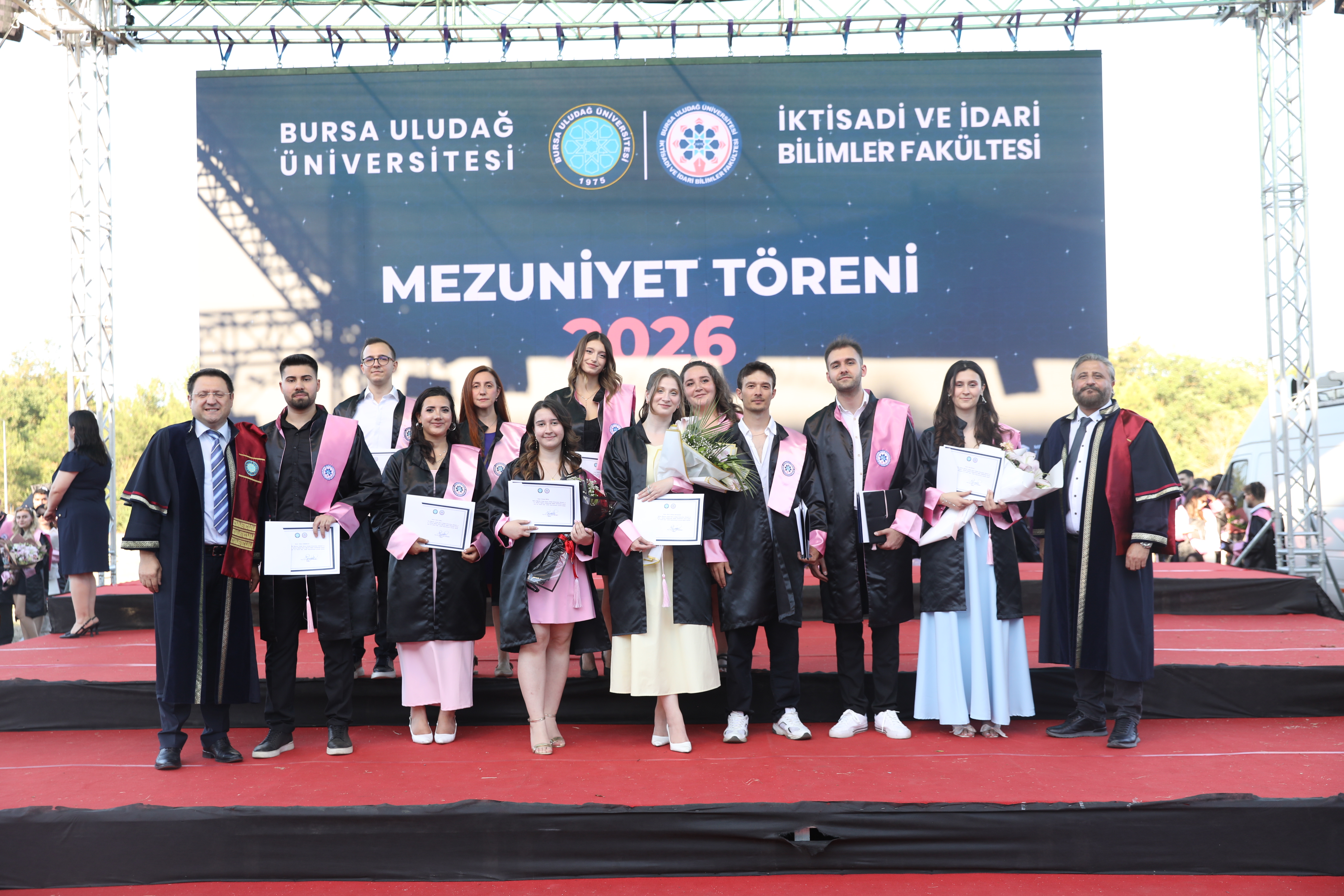 2025-2026 AKADEMİK YILI İ.İ.B.F. MEZUNİYET COŞKUSU 